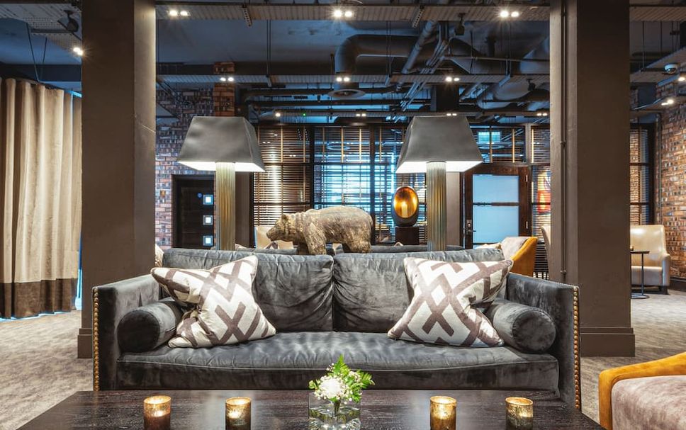 Lounge Photo