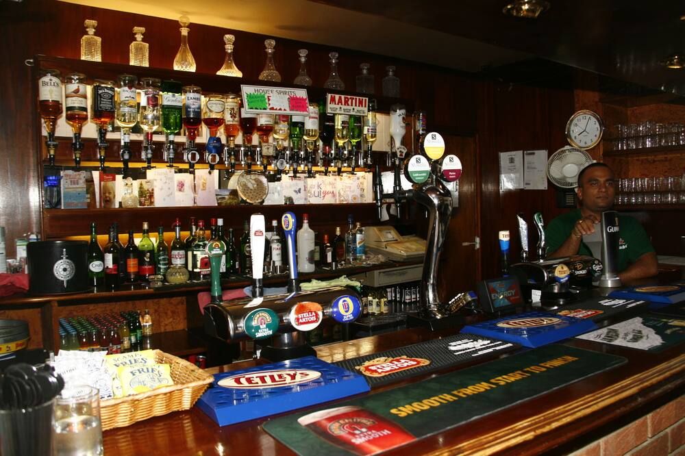 Bar Photo