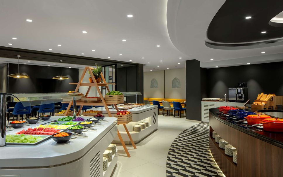 Buffet Photo