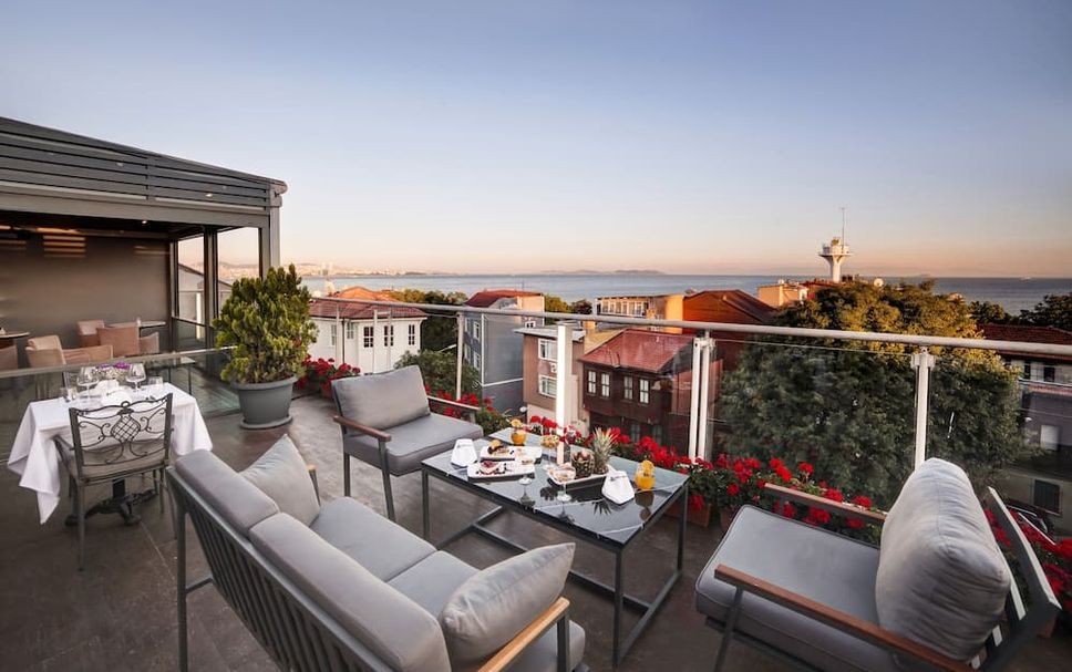 Balcony Photo