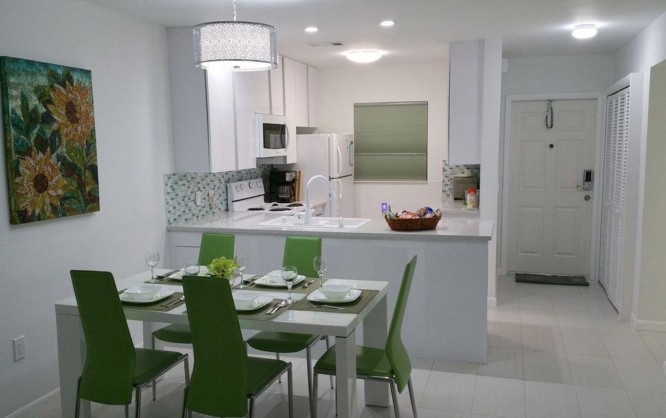 Dining room Photo
