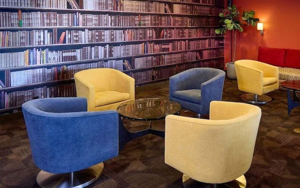 Lounge Photo