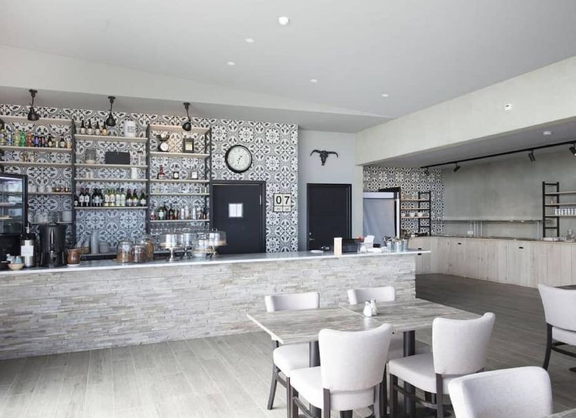 Bar Photo