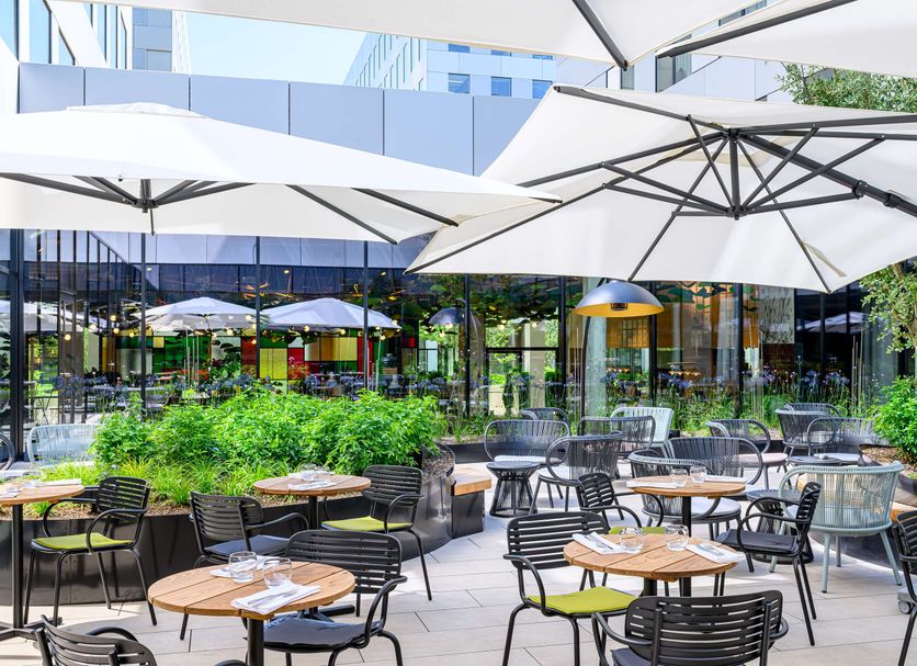 Restaurant Photo