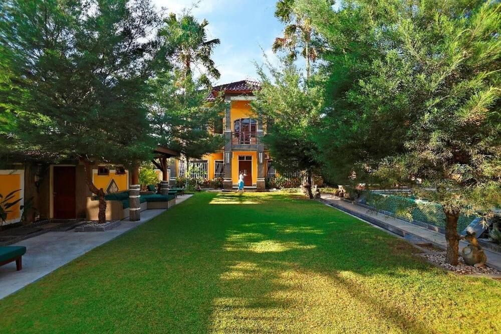 Outdoors view