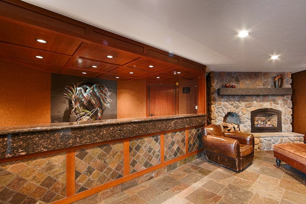 Front desk Photo