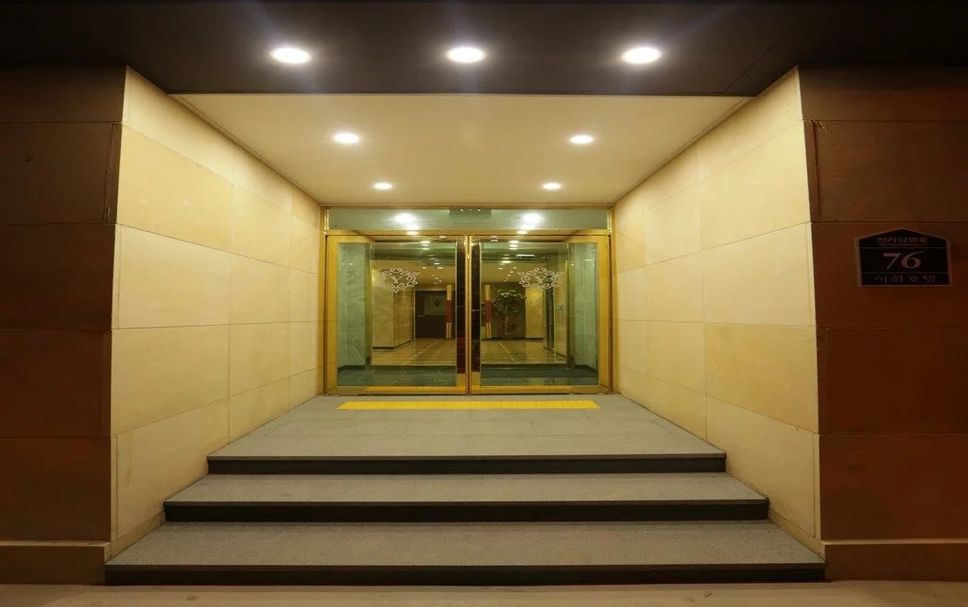 Hallway Photo