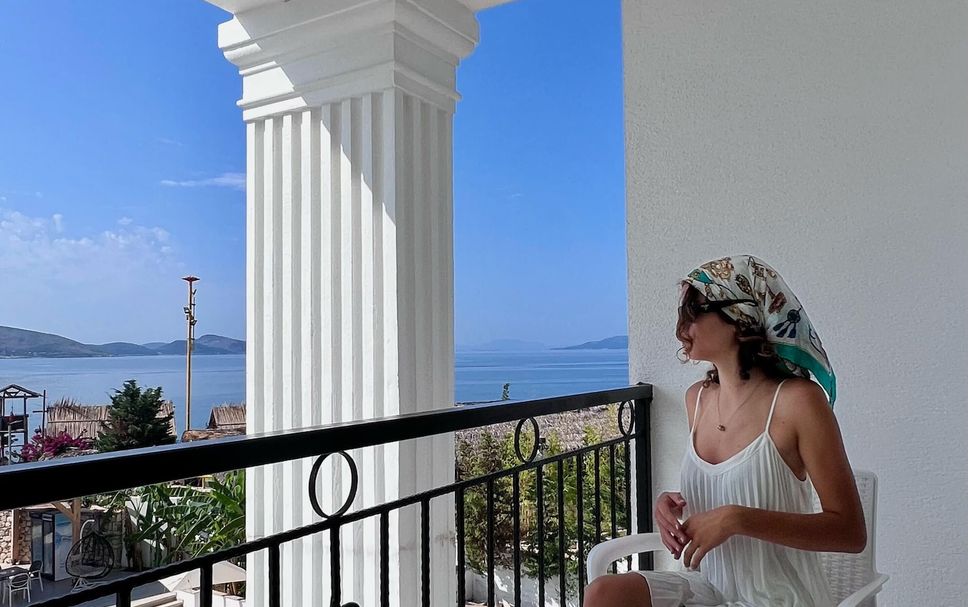 Balcony Photo