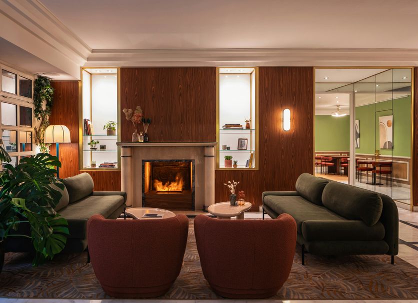 Lounge Photo