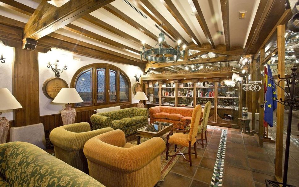 Lounge Photo