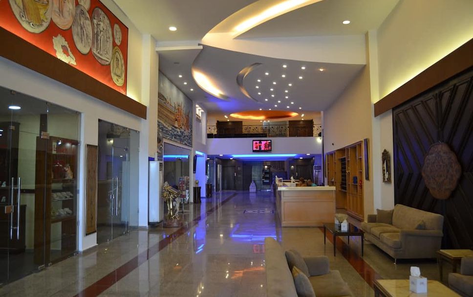 Lobby Photo