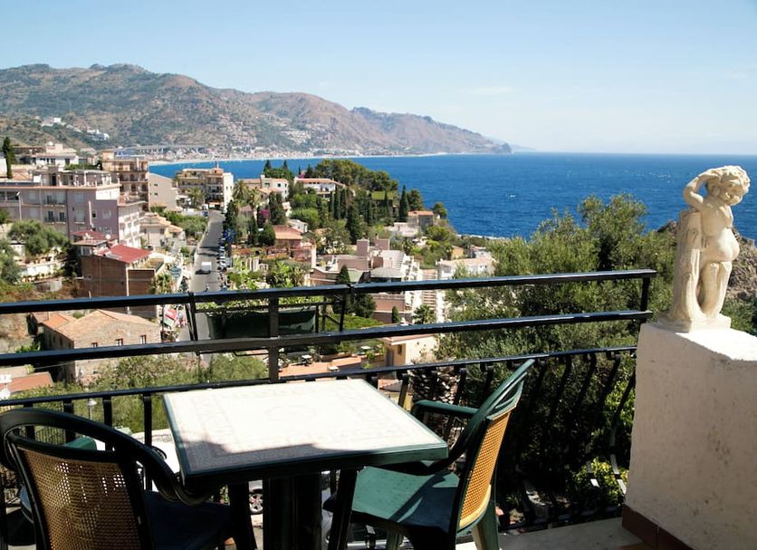 Balcony Photo