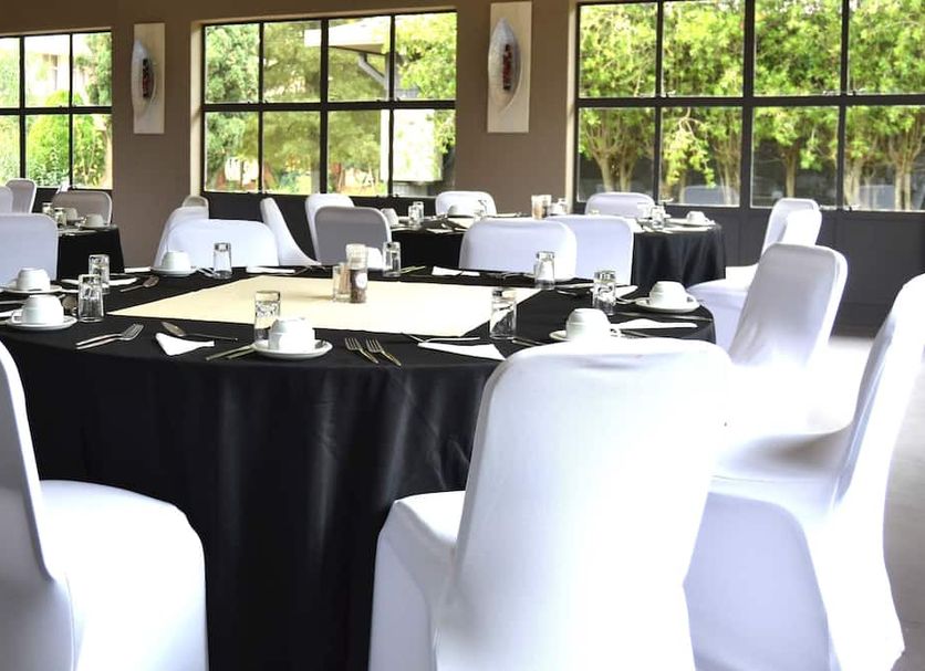 Banquet hall Photo