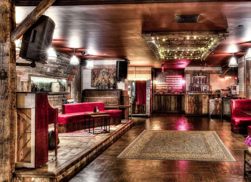 Bar Photo