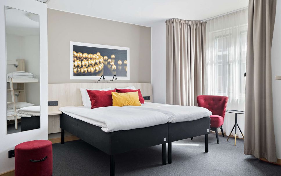 Bedroom Photo