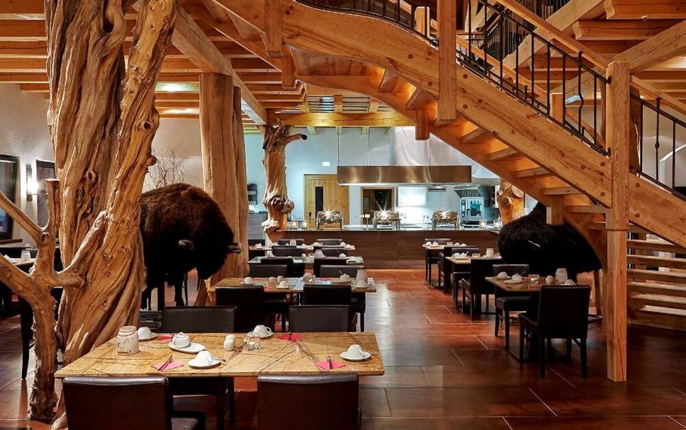 Restaurant Photo