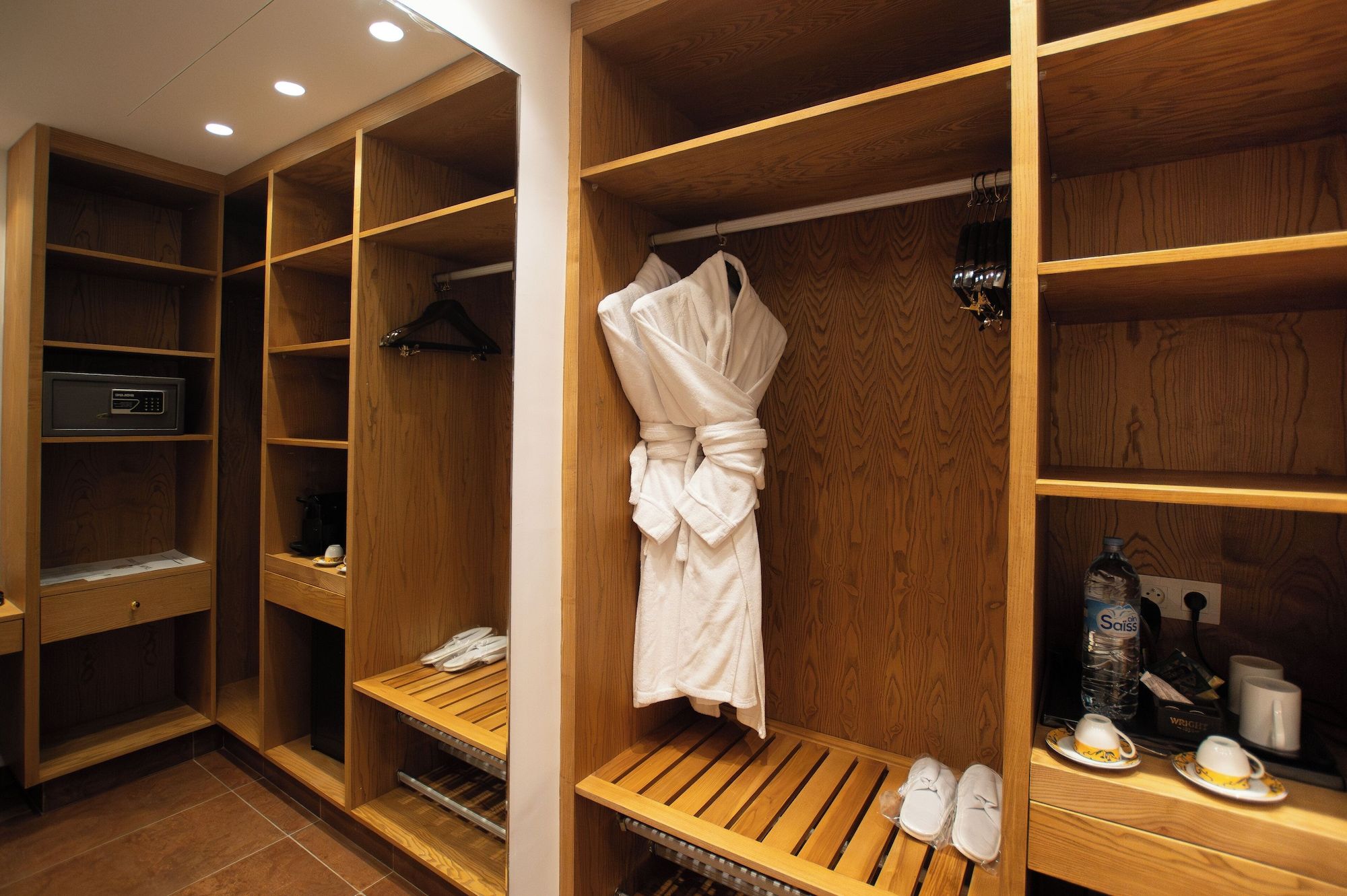 Room amenity