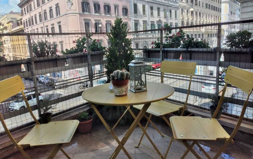 Balcony Photo