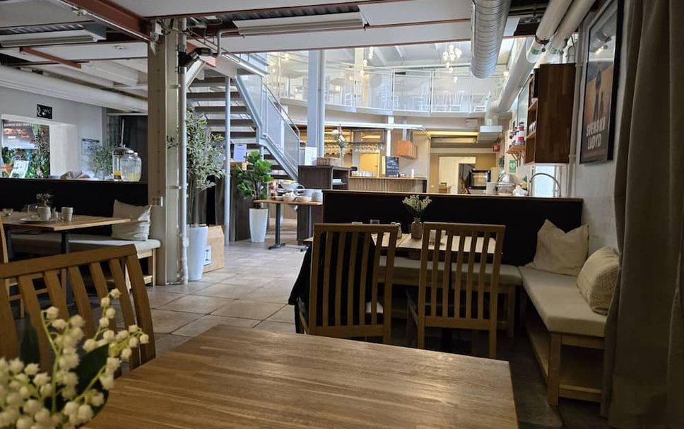 Restaurant Photo