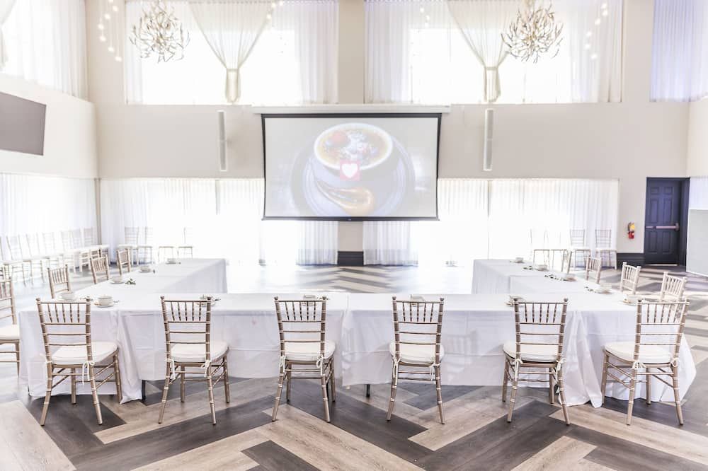 Banquet hall