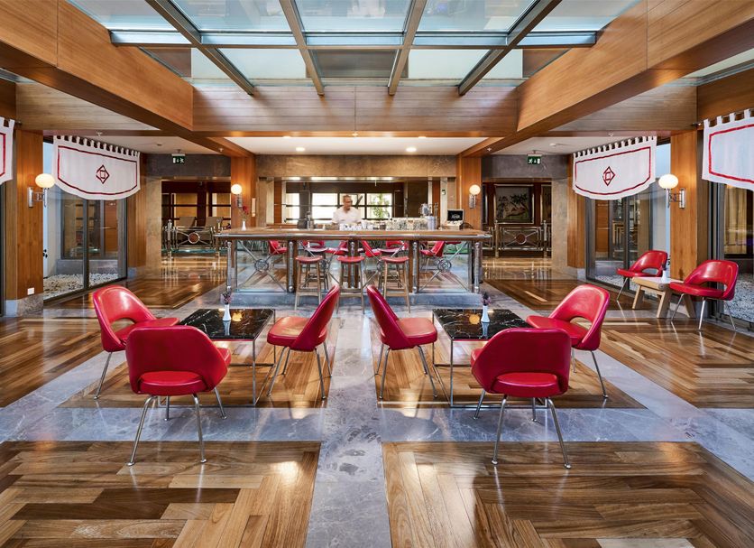 Lobby Photo