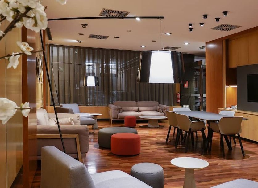 Lounge Photo