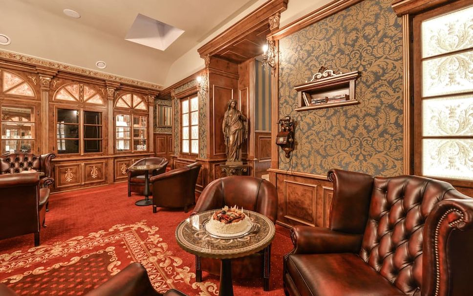 Lounge Photo