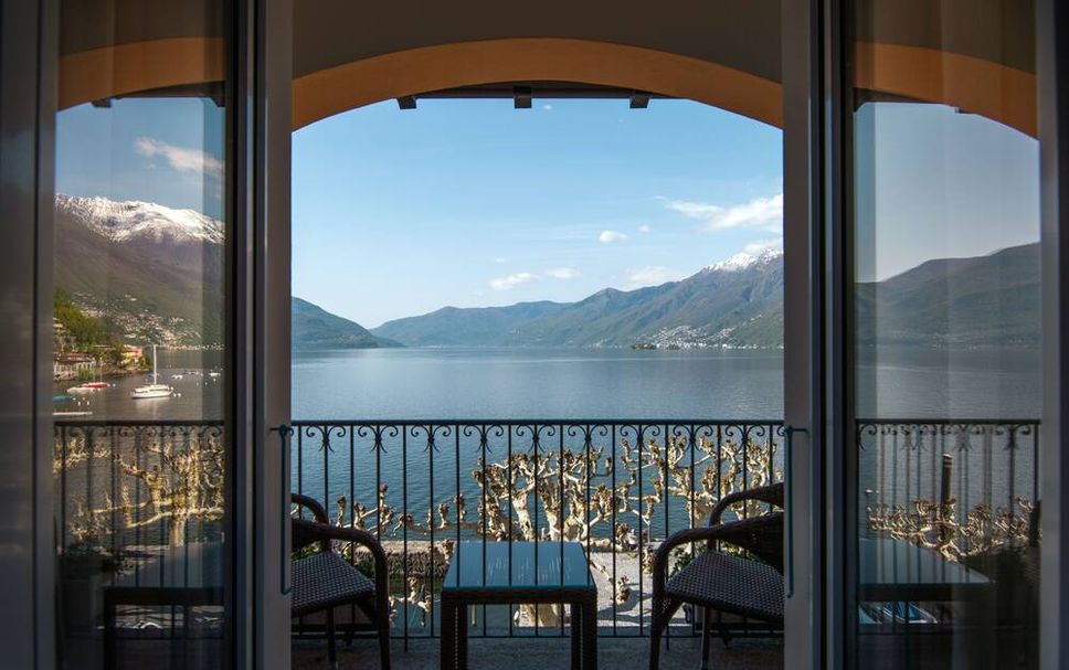 Balcony Photo