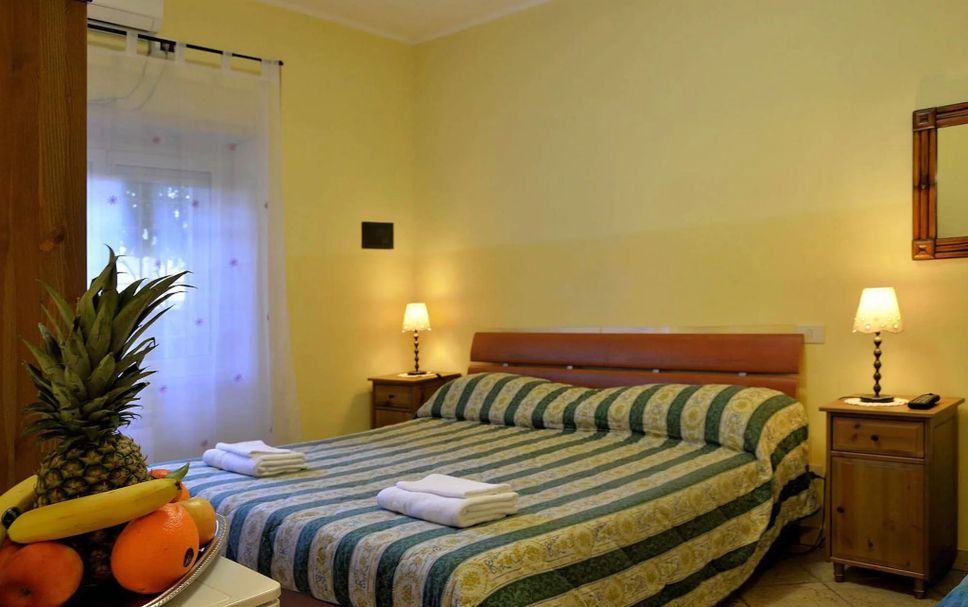 Bedroom Photo