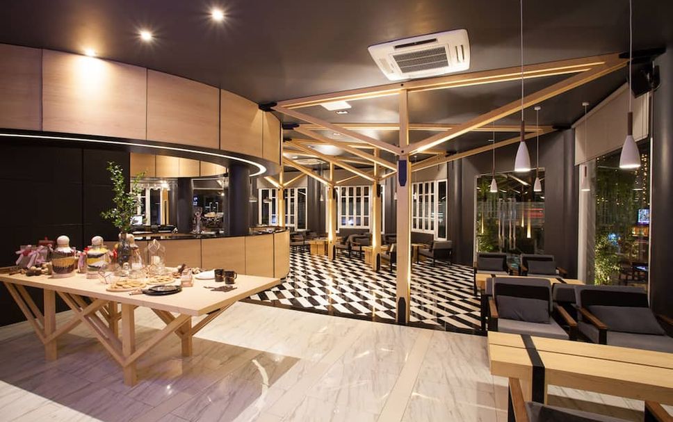 Restaurant Photo