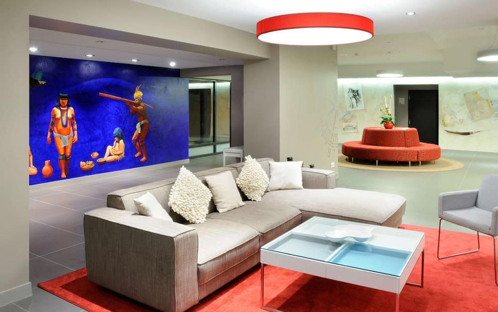 Lounge Photo