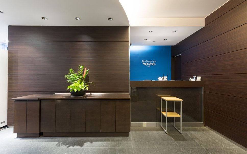Front desk Photo