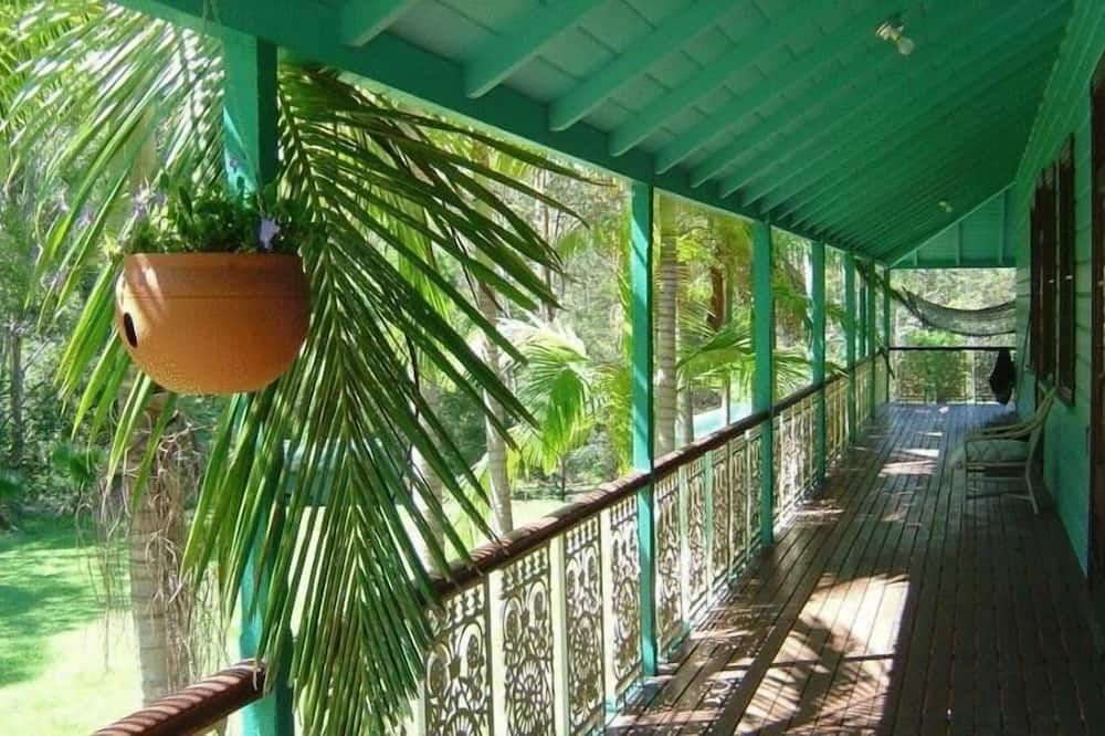 Balcony Photo