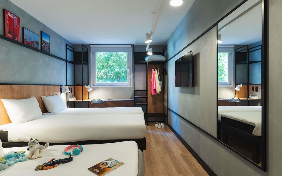 Bedroom Photo