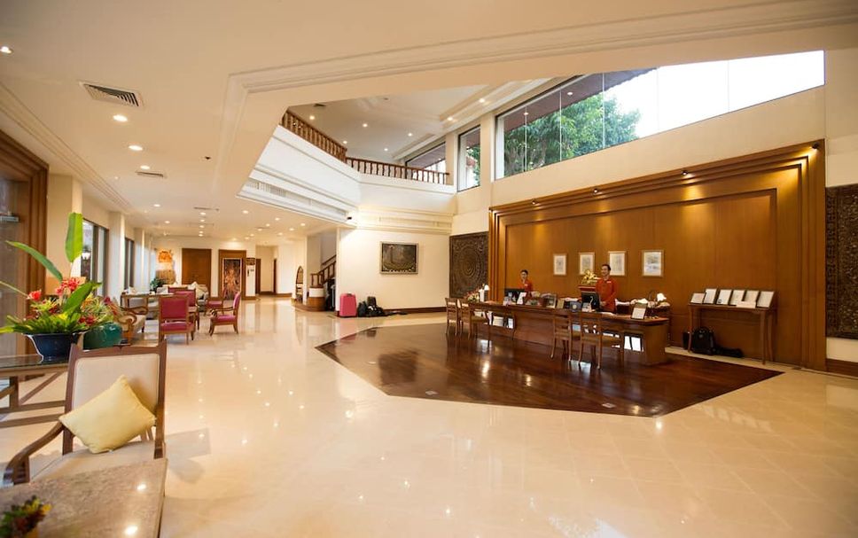 Lobby Photo