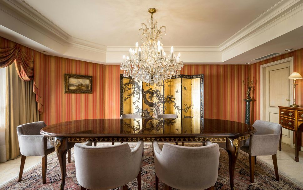 Dining room Photo