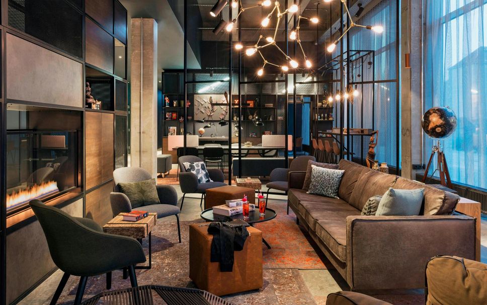 Lounge Photo