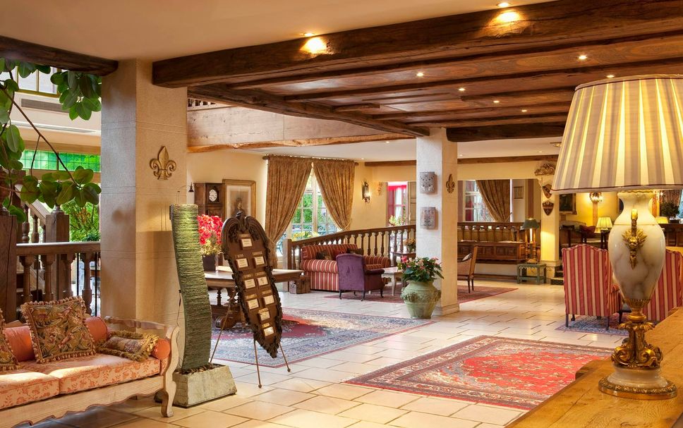 Lobby Photo