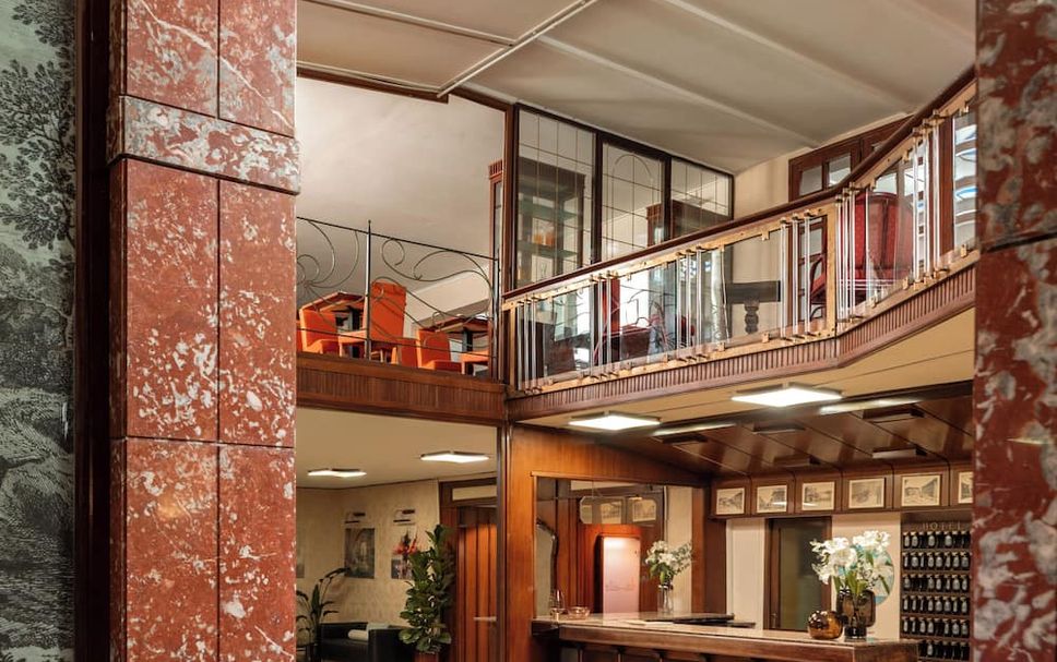 Lobby Photo