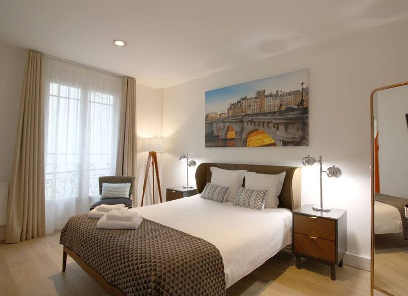 Bedroom Photo