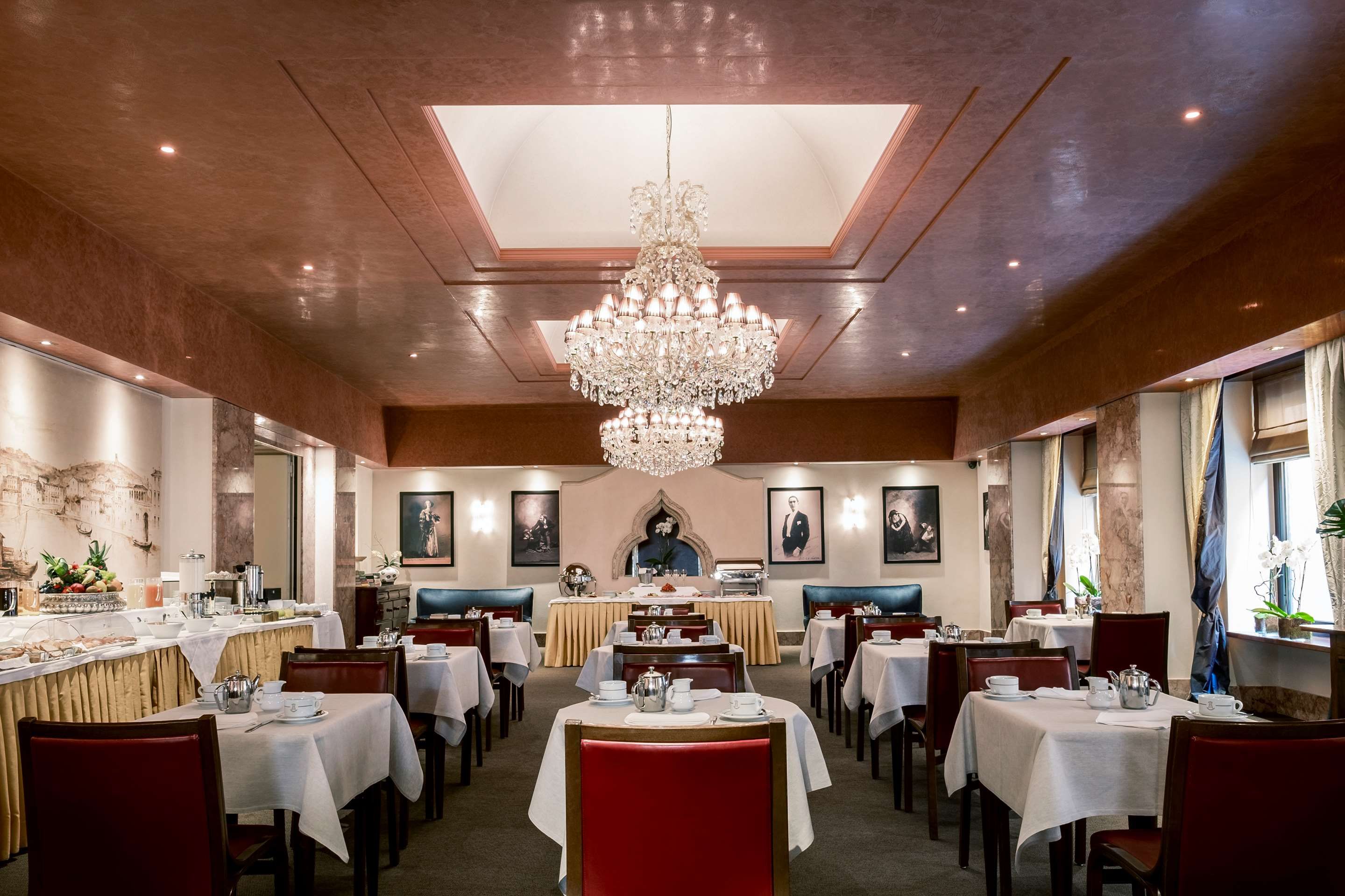 Banquet hall