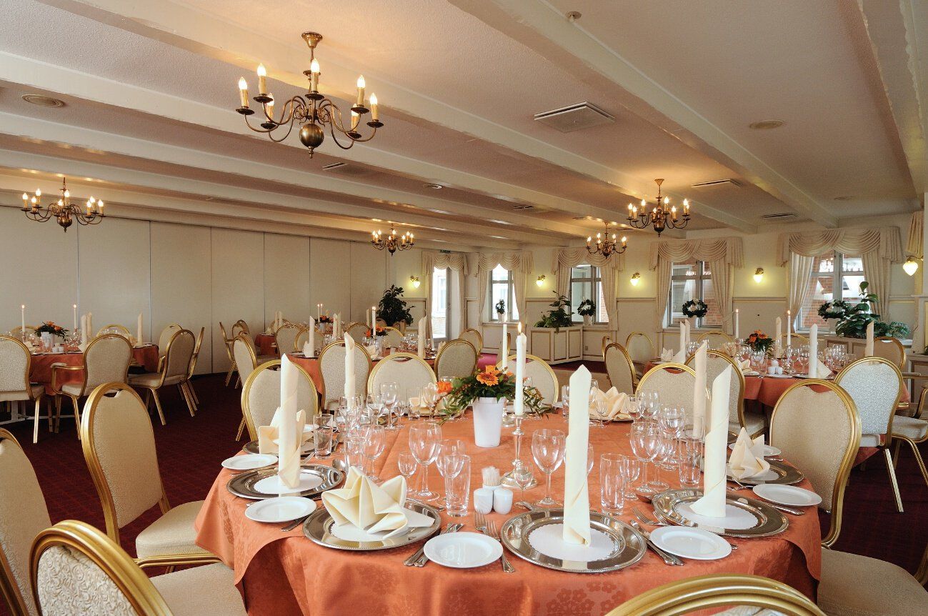 Banquet hall