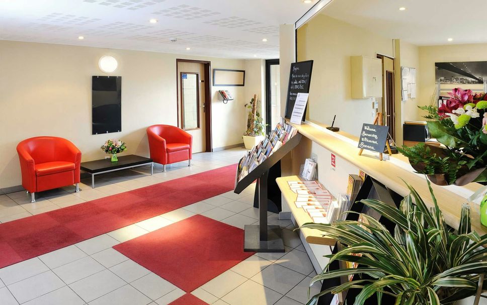 Lobby Photo
