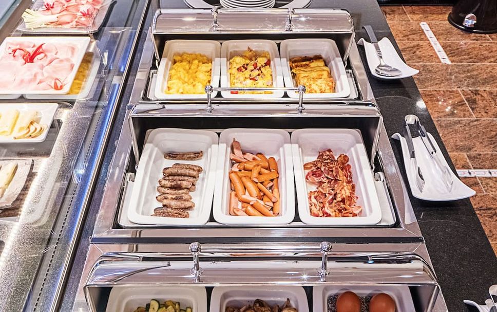 Buffet Photo