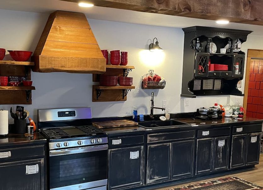 Kitchen Photo