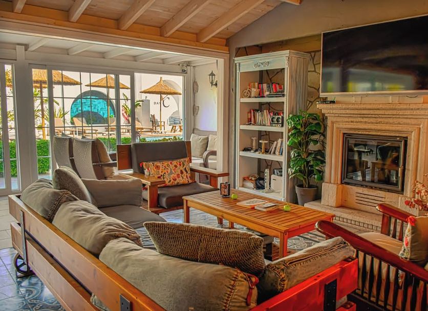 Lounge Photo