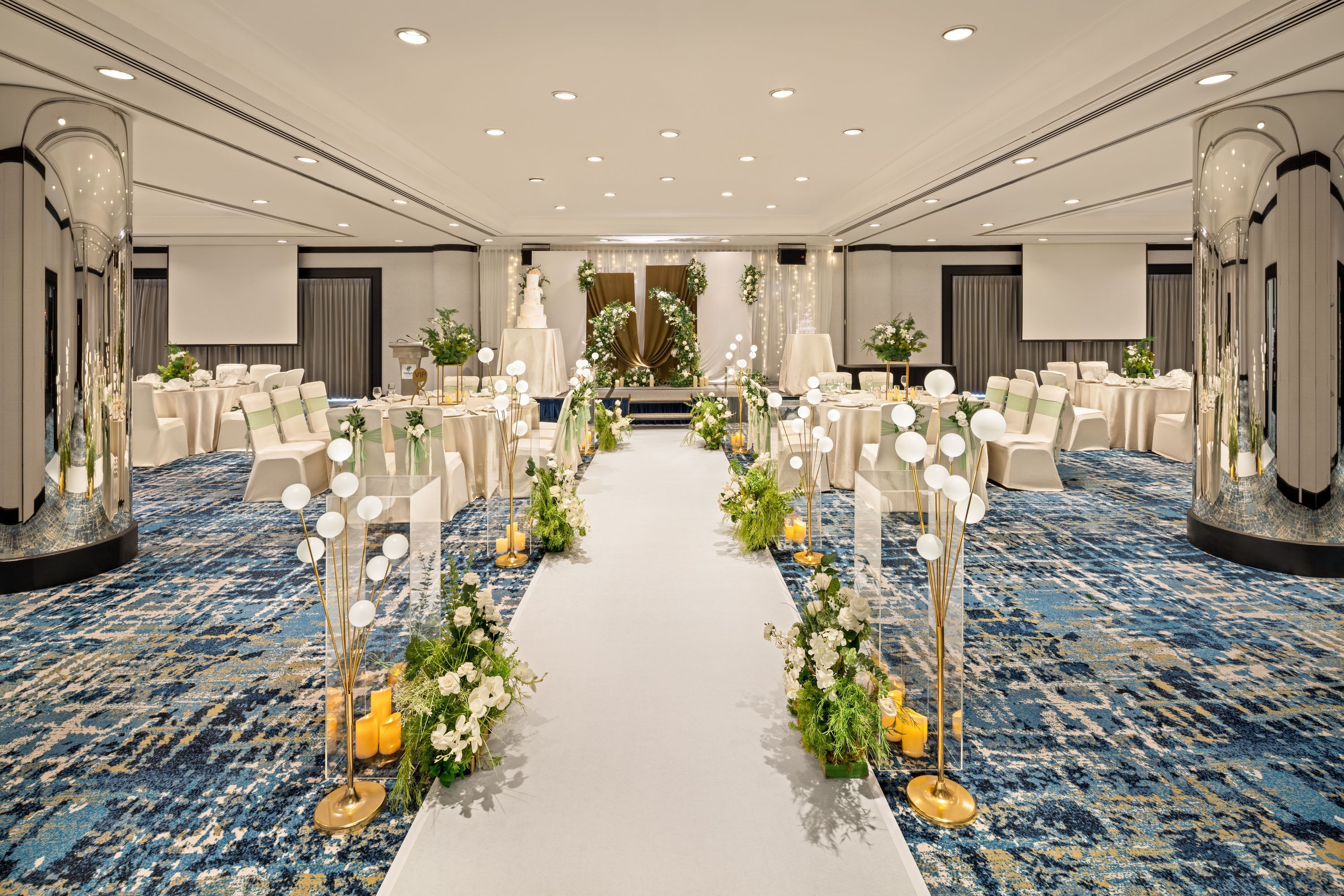 Banquet hall