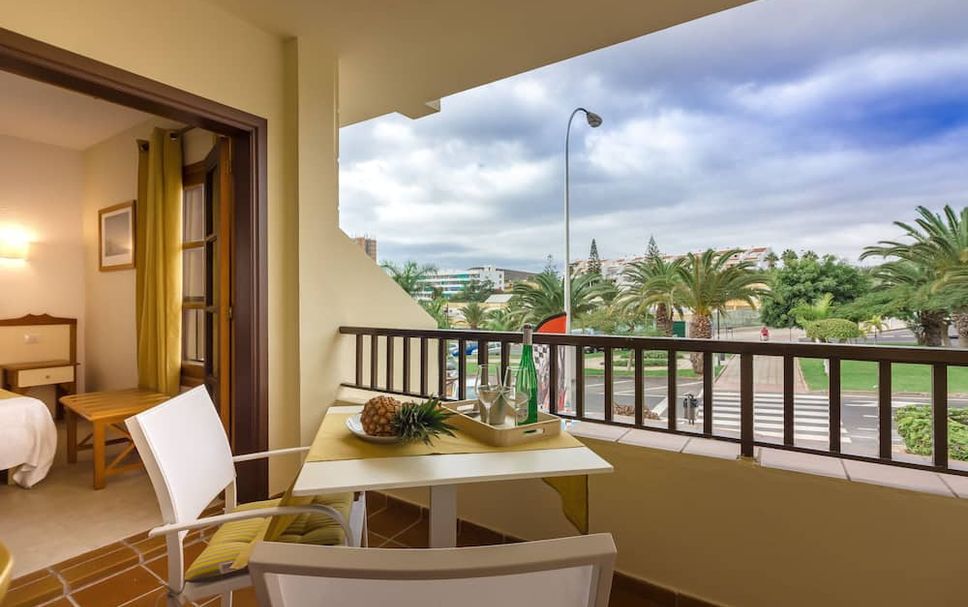 Balcony Photo