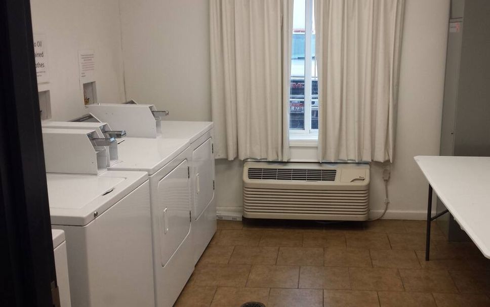 Laundry facility Photo
