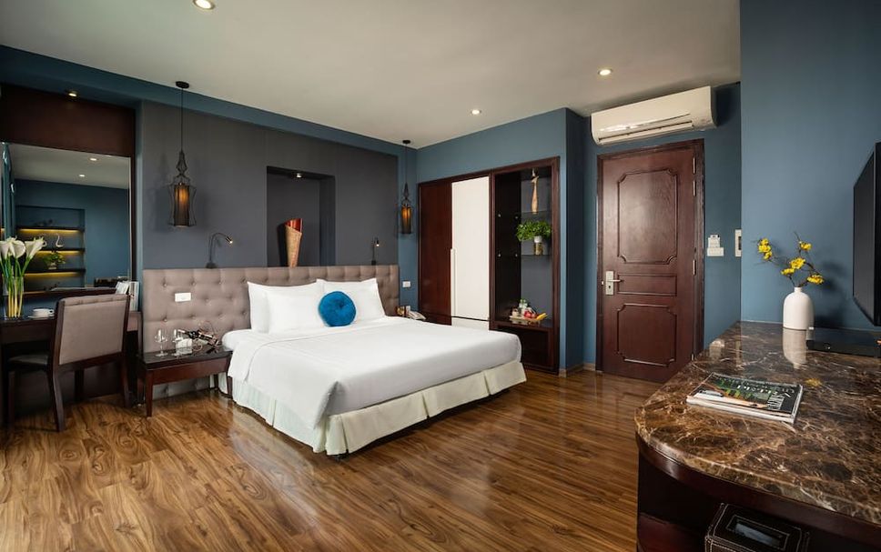 Bedroom Photo
